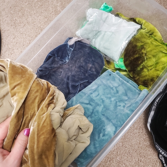 Bundle Of High Quality Velvet Fabric Pieces Random Sizes & Colors - Picture 4 of 6